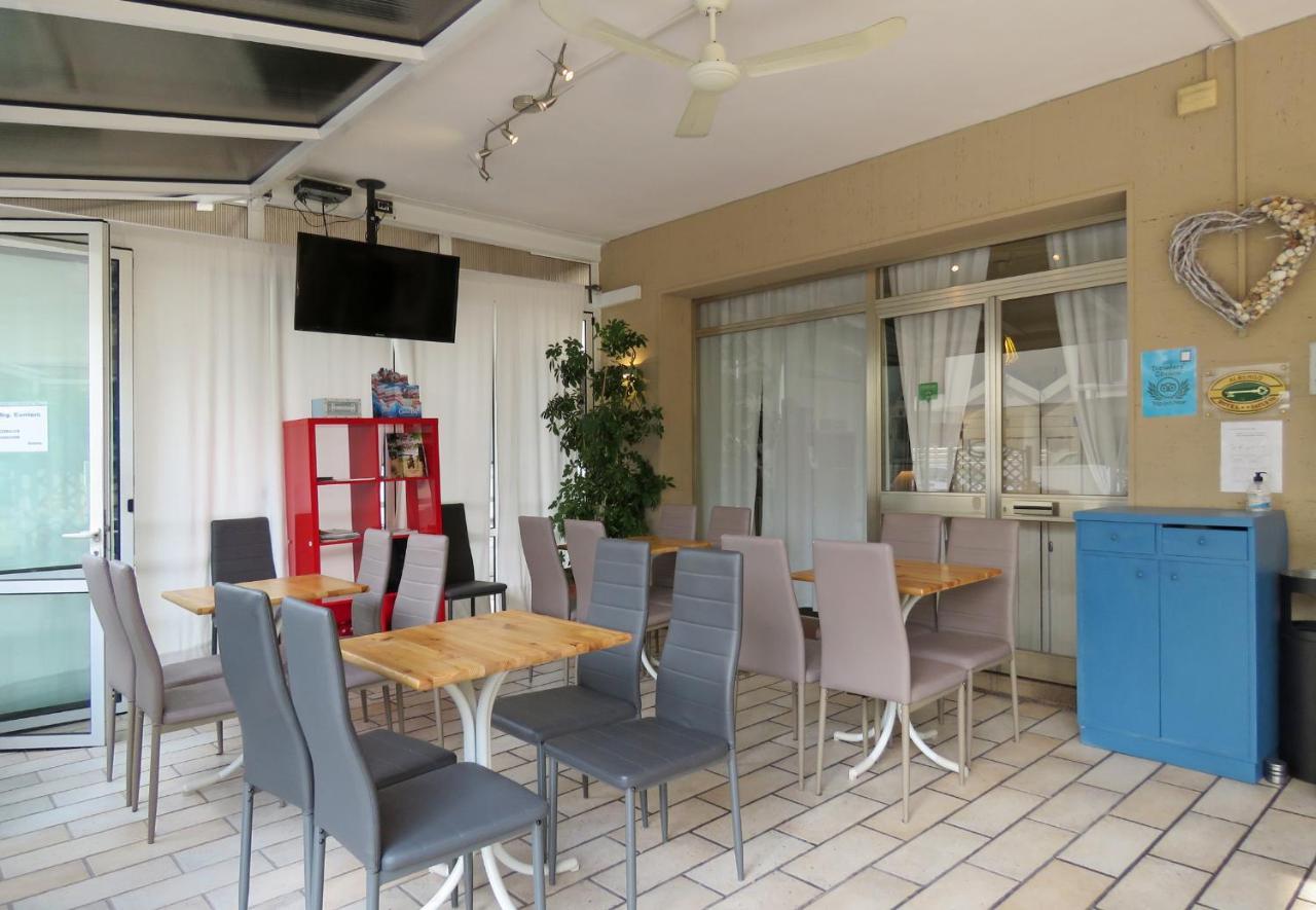 Hotel Saturno Lido di Jesolo Zewnętrze zdjęcie