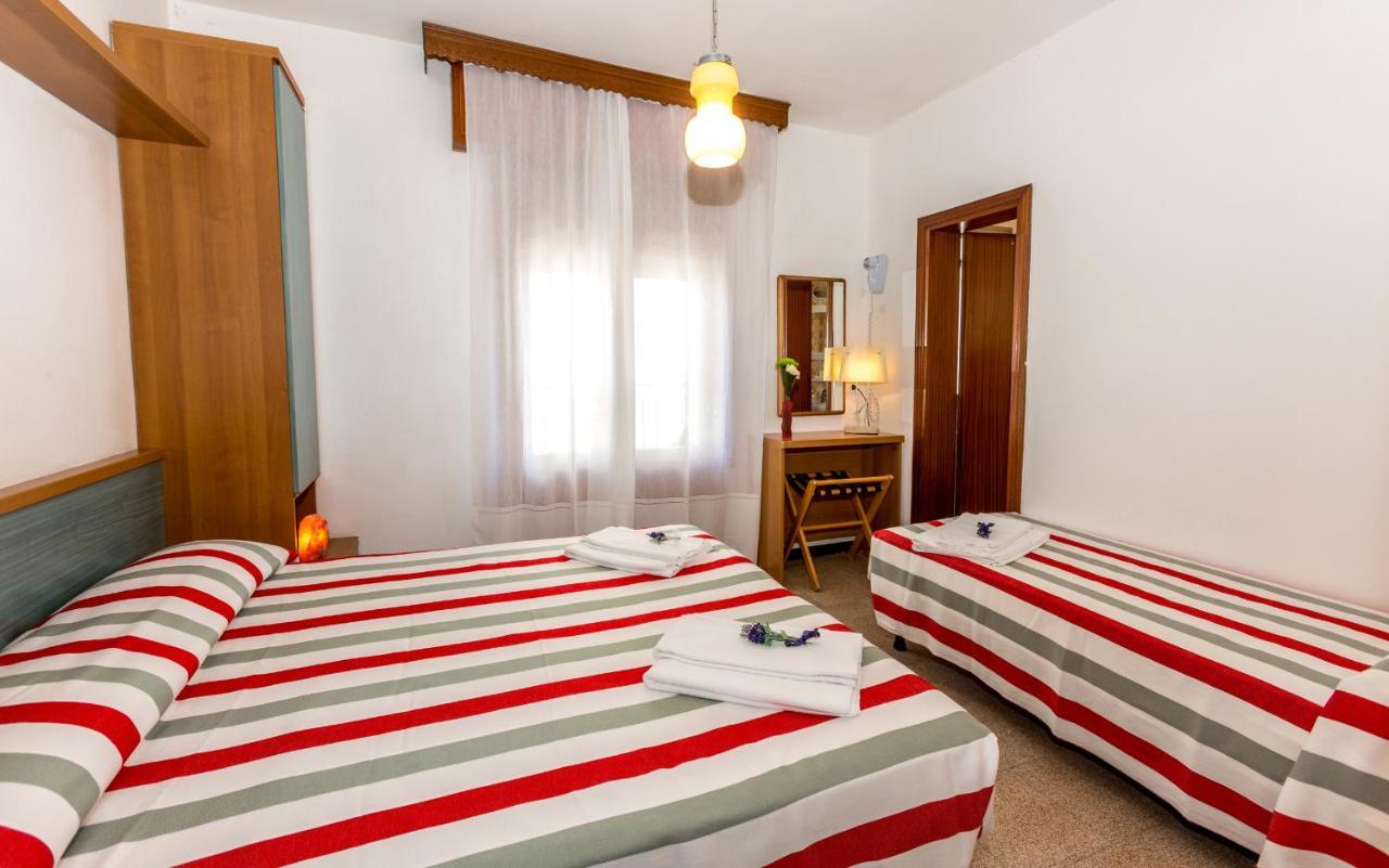 Hotel Saturno Lido di Jesolo Zewnętrze zdjęcie