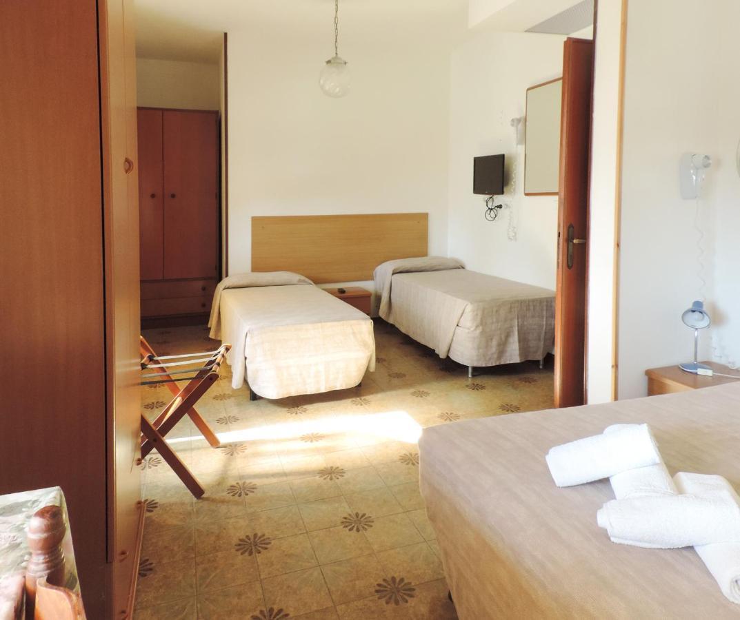 Hotel Saturno Lido di Jesolo Zewnętrze zdjęcie